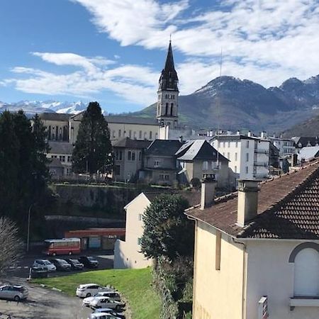 Loft Reve Du Soir 125 M2 Climatise 350 M De La Gare Apartment Lourdes Exterior photo