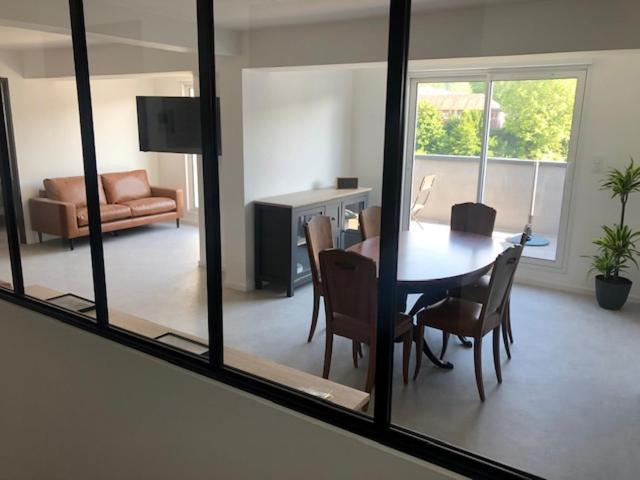 Loft Reve Du Soir 125 M2 Climatise 350 M De La Gare Apartment Lourdes Exterior photo